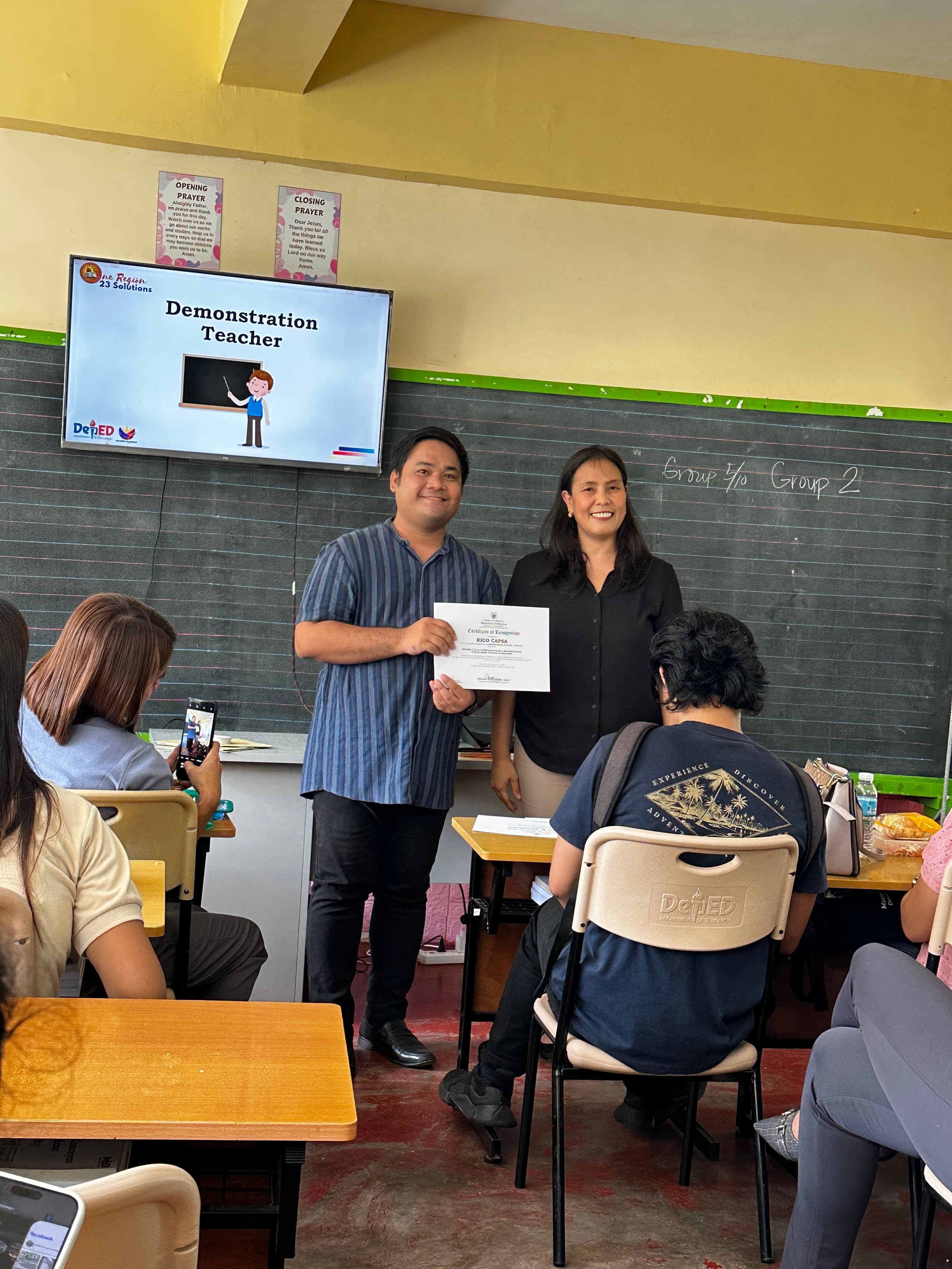 Tutor Koy